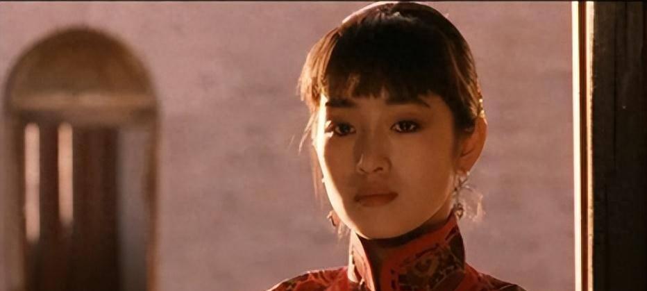 《秋菊打官司》:张艺谋现实主义力作,巩俐演技封神