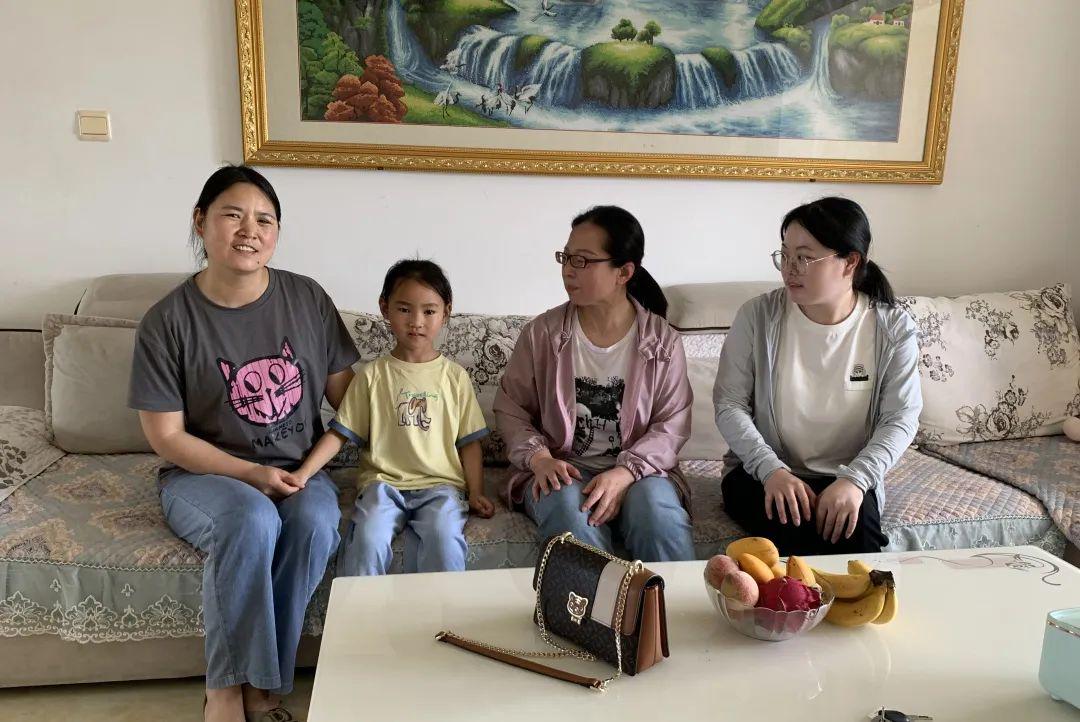 赴爱之约 共育美好 羊山实验小学家访在行动