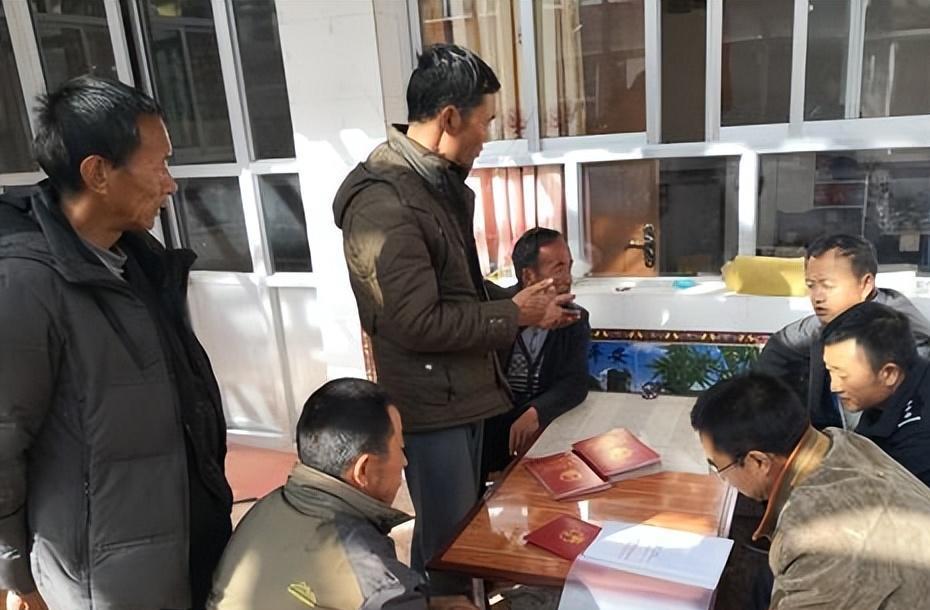 大连发生特大杀人案,一家6口被亲弟弟杀害,事后拍现场发朋友圈!