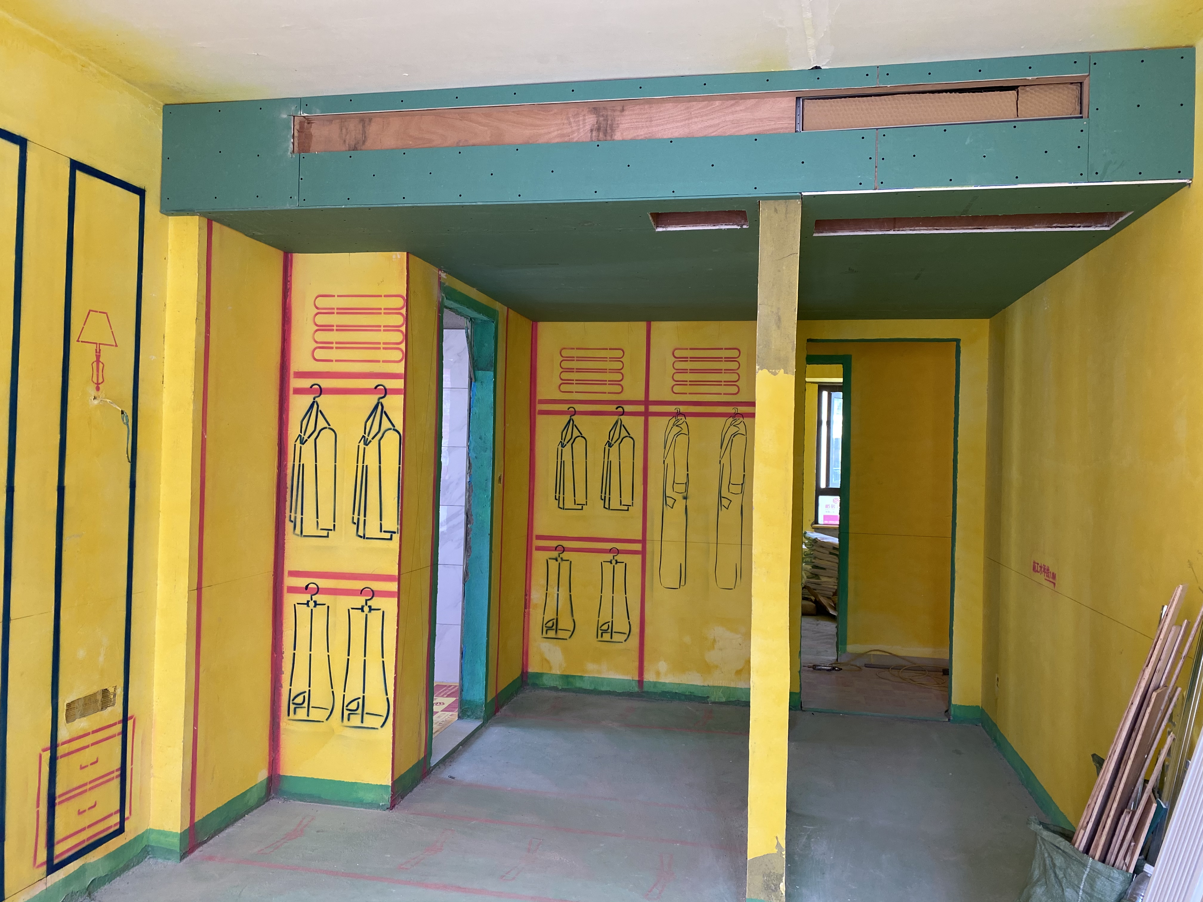 黄墙绿地原来这样子做