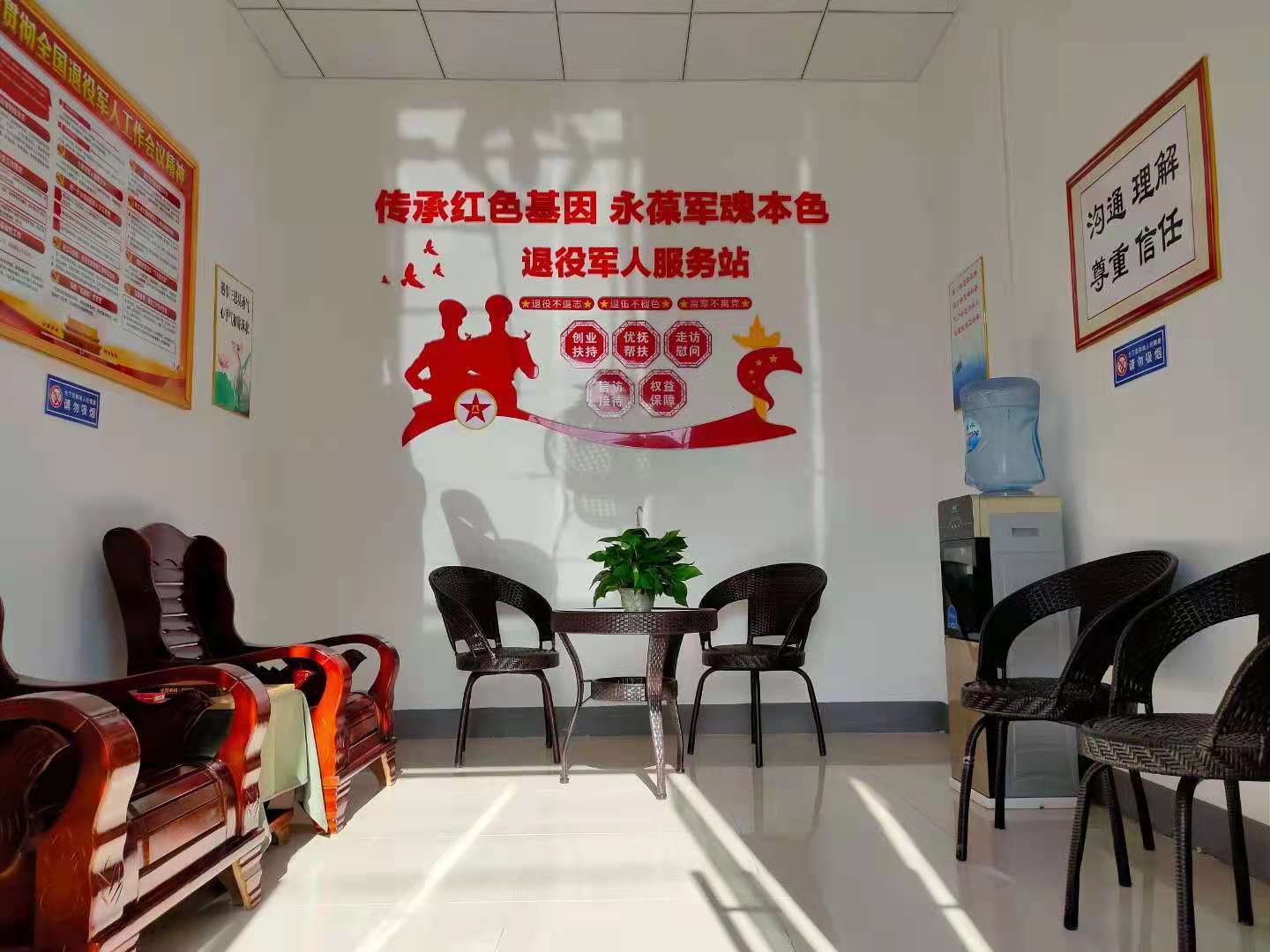 暖心人,贴心人,知心人——湖北长阳大堰乡倾情服务退役军人