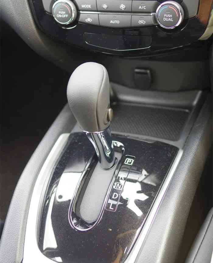 奇骏车档位挂挂不进怎么回事呢?