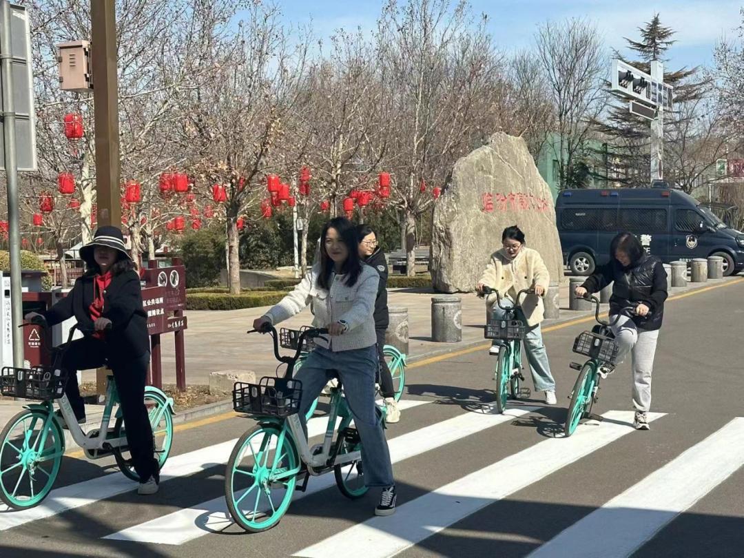 美丽三月 花开临汾 各市直妇委会开展骑自行车出行活动