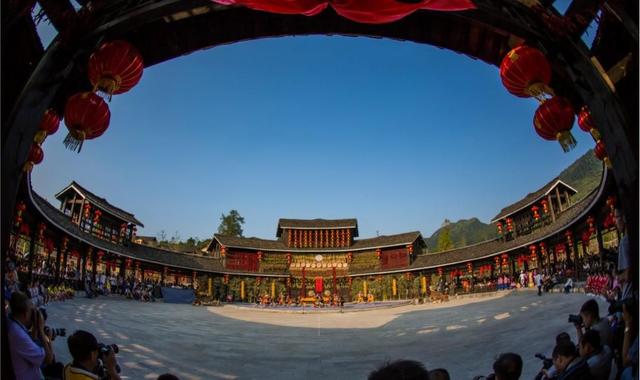 今天,还可感受这场仡佬族非物质文化表演