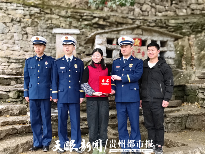 铜仁本土网红"古村乐乐"担任德江消防宣传公益使者!