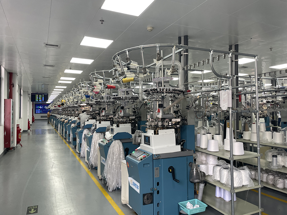 绍兴诸暨大唐袜业集群转型:一场市场与政府的"互动"