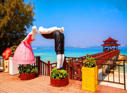 海南景点推荐,三亚爱心大世界 低音号语音导游