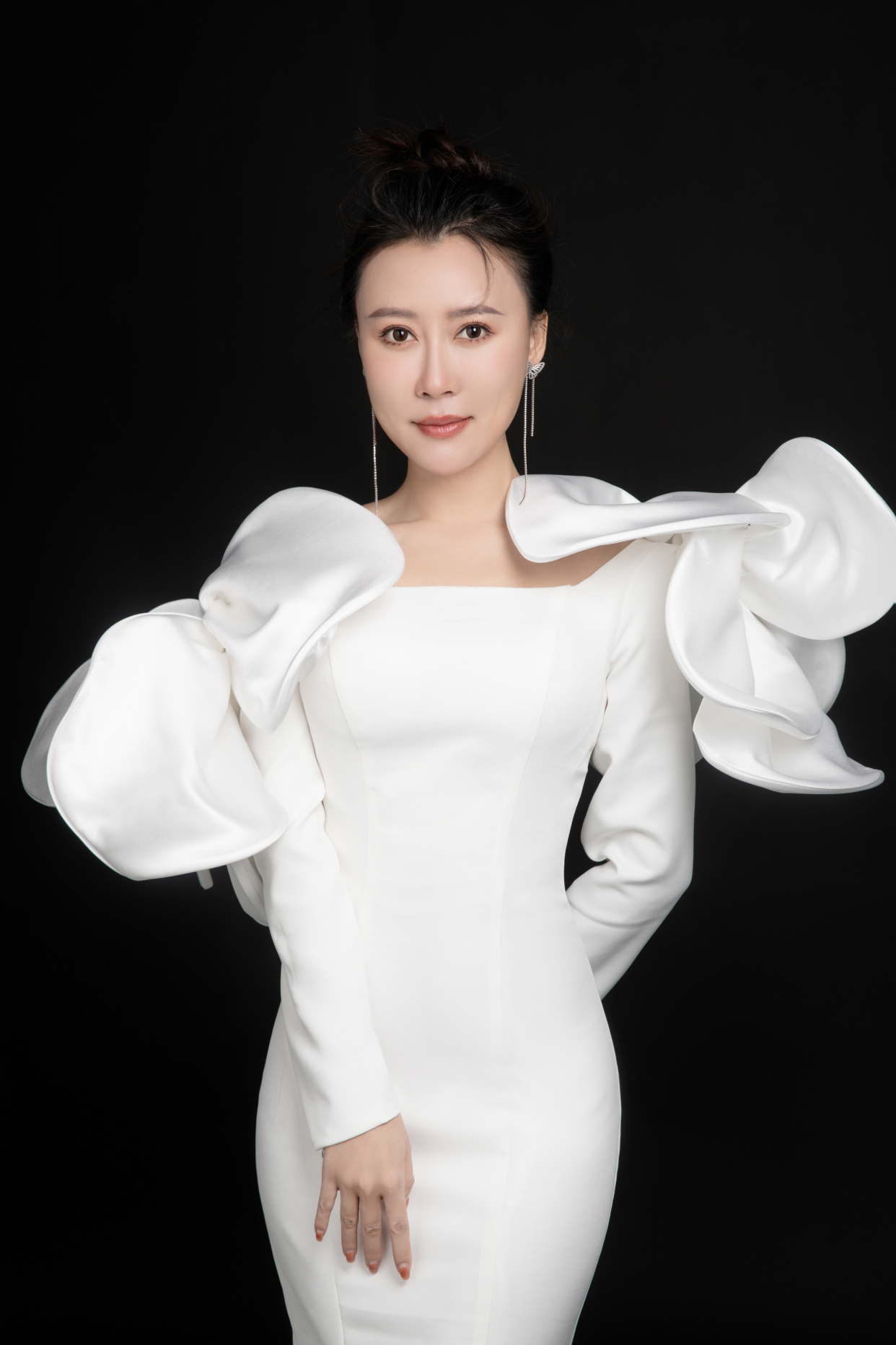 形象美学云露:帮助普通人形象蜕变!让女性活出最美的自己!