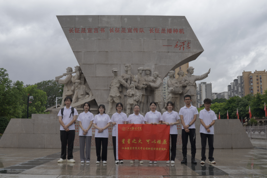 江西服装学院大学生宣讲团走进于都开展井冈山精神故事宣讲