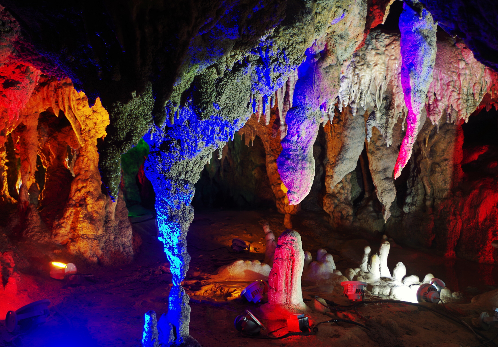 打卡福建:探秘被誉为"华东第一洞"的赖源溶洞!