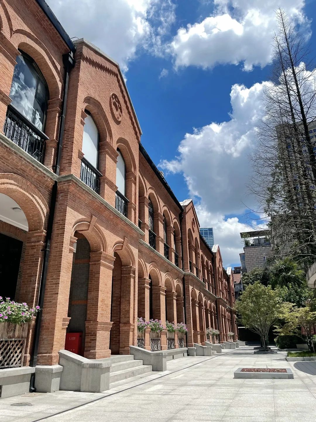 it is opening! 上海犹太难民纪念馆恢复开放!