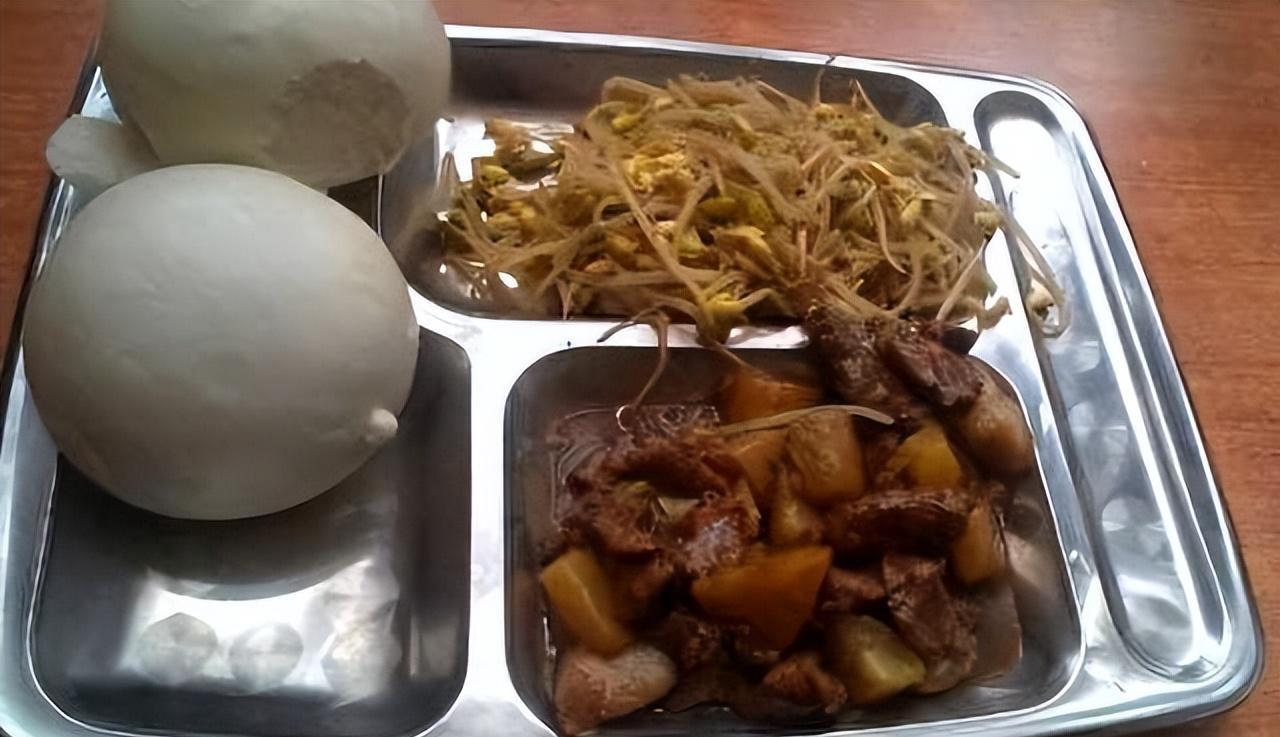 走进香港监狱:带你见识香港监狱的伙食