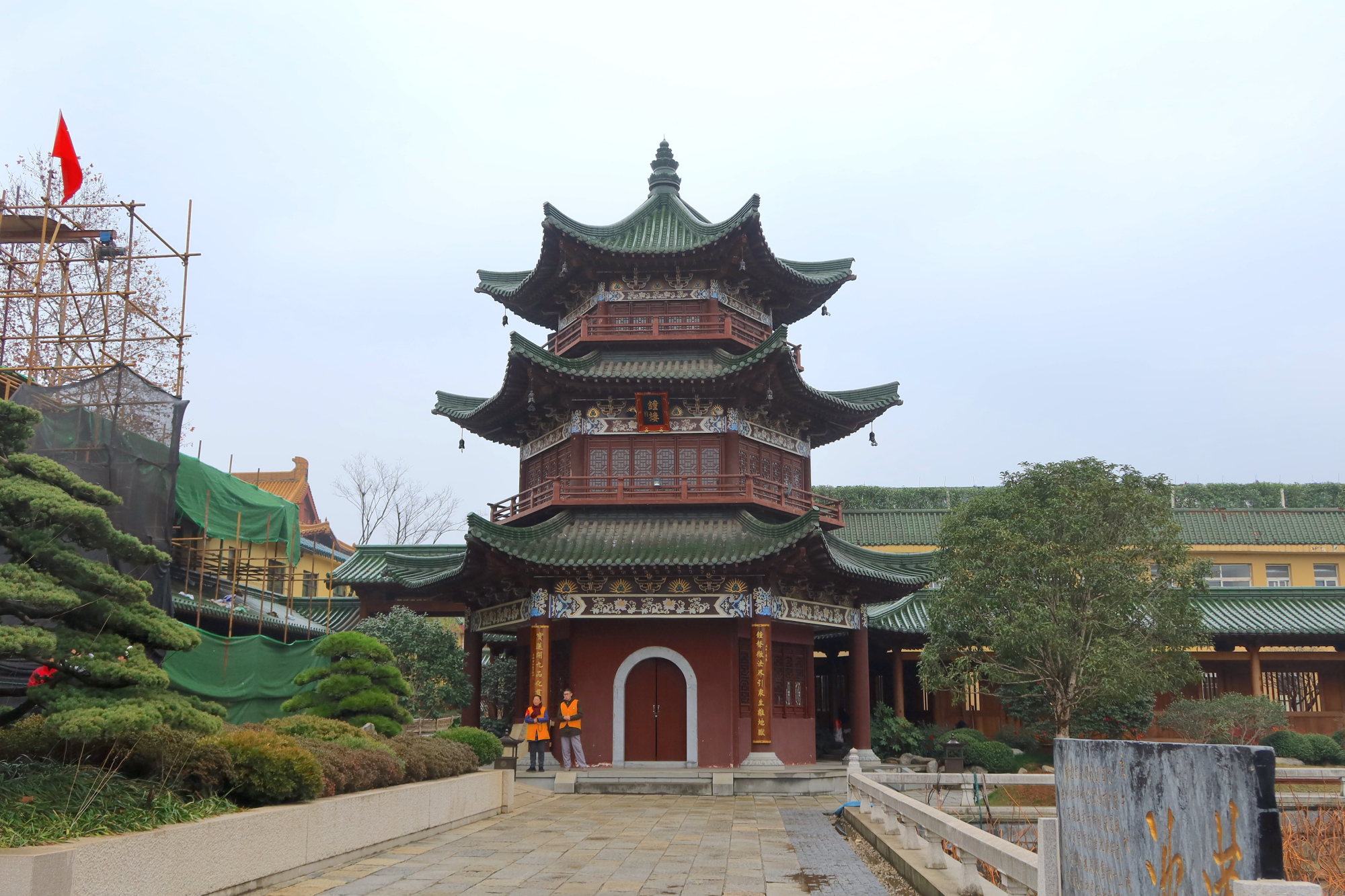 东林大佛