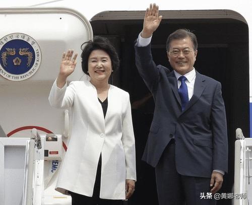 比如韩国第一夫人,文在寅的妻子,就叫金正淑