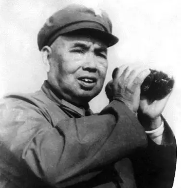 魏金山:原海军政委,做过许世友秘书,被授中将,因退休错失上将