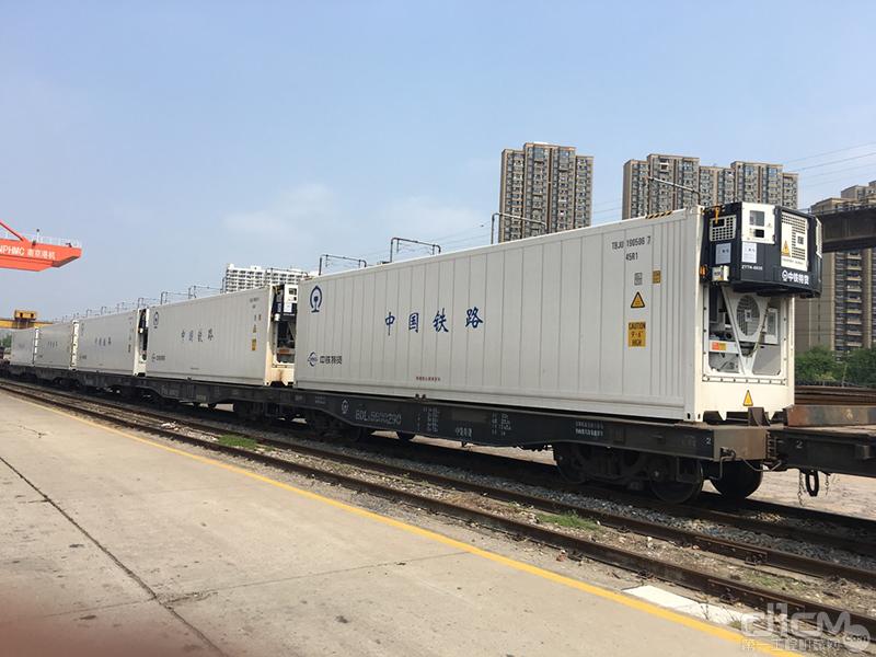 冷藏货物速运,铁路试行45英尺冷藏集装箱