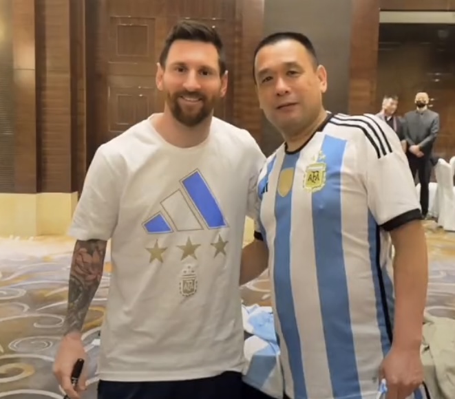 梅西粉丝见面会门槛15万?无法与梅西合影可能只是因为你钱不够!