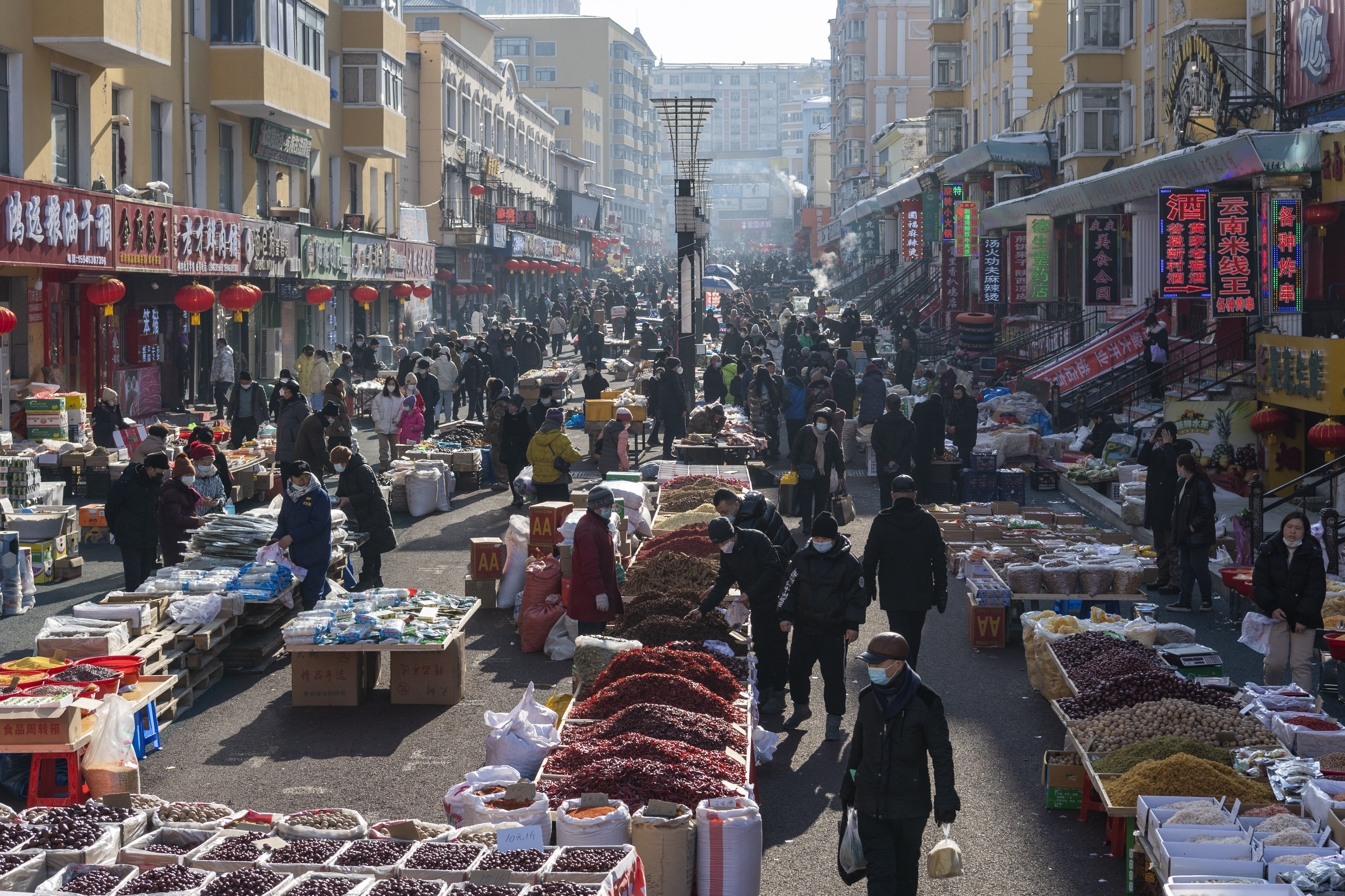 新春走基层|"烟火气"回归,百年口岸绥芬河又热闹起来了