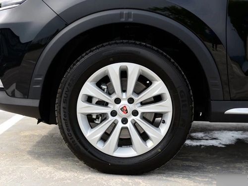 荣威rx5轮胎型号