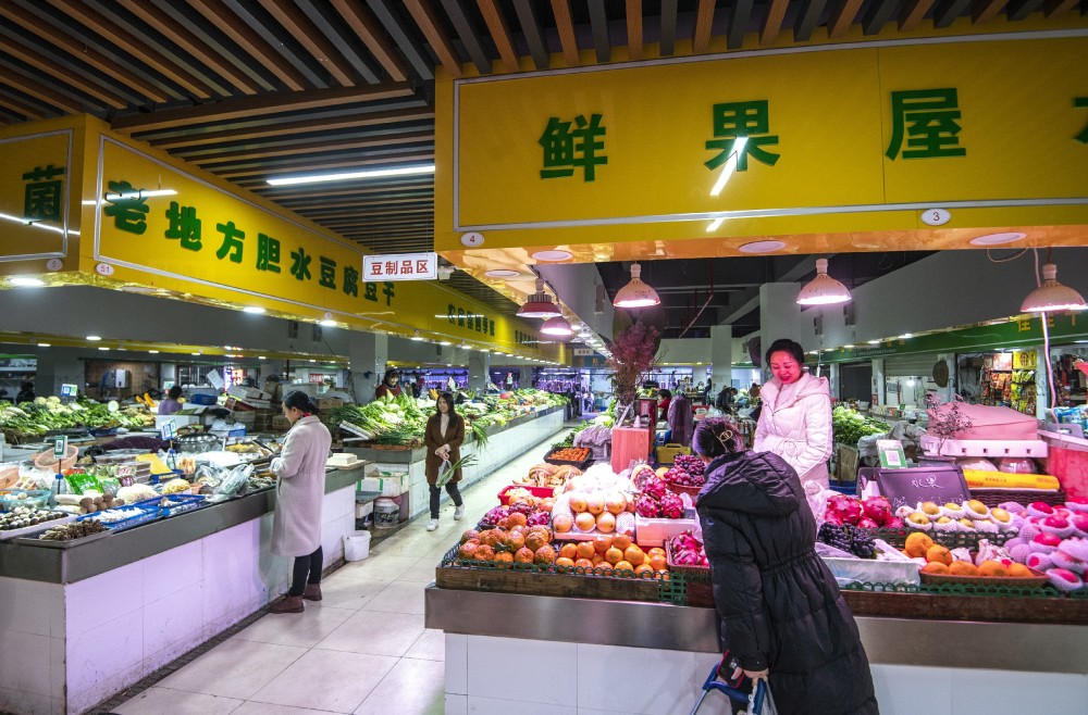 图片新闻|大渡口:打造农贸市场样板 "菜篮子"拎出幸福感