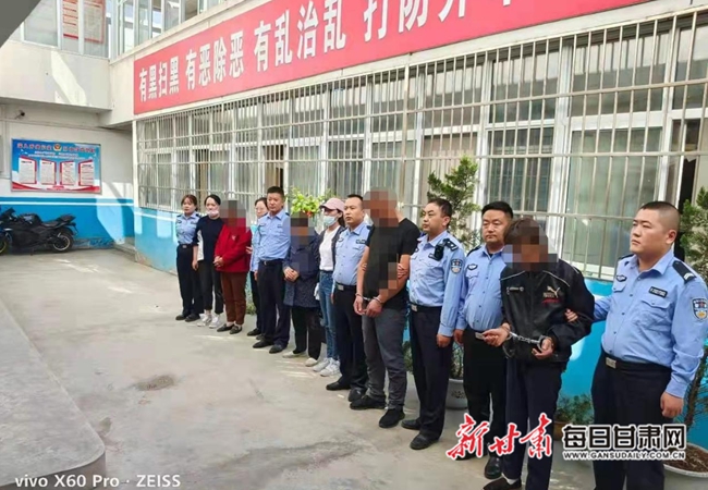 甘谷民警抓获17年前拐卖妇女嫌犯