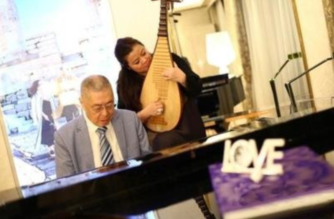 81岁钢琴大师刘诗昆"再当爹,大儿子已56岁,老来得子精力旺!