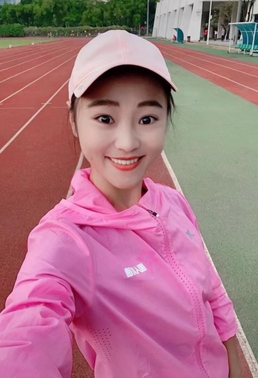 半马女神殷晓雨首届长马夺冠感言:中途差点弃赛,最终夺冠很幸运