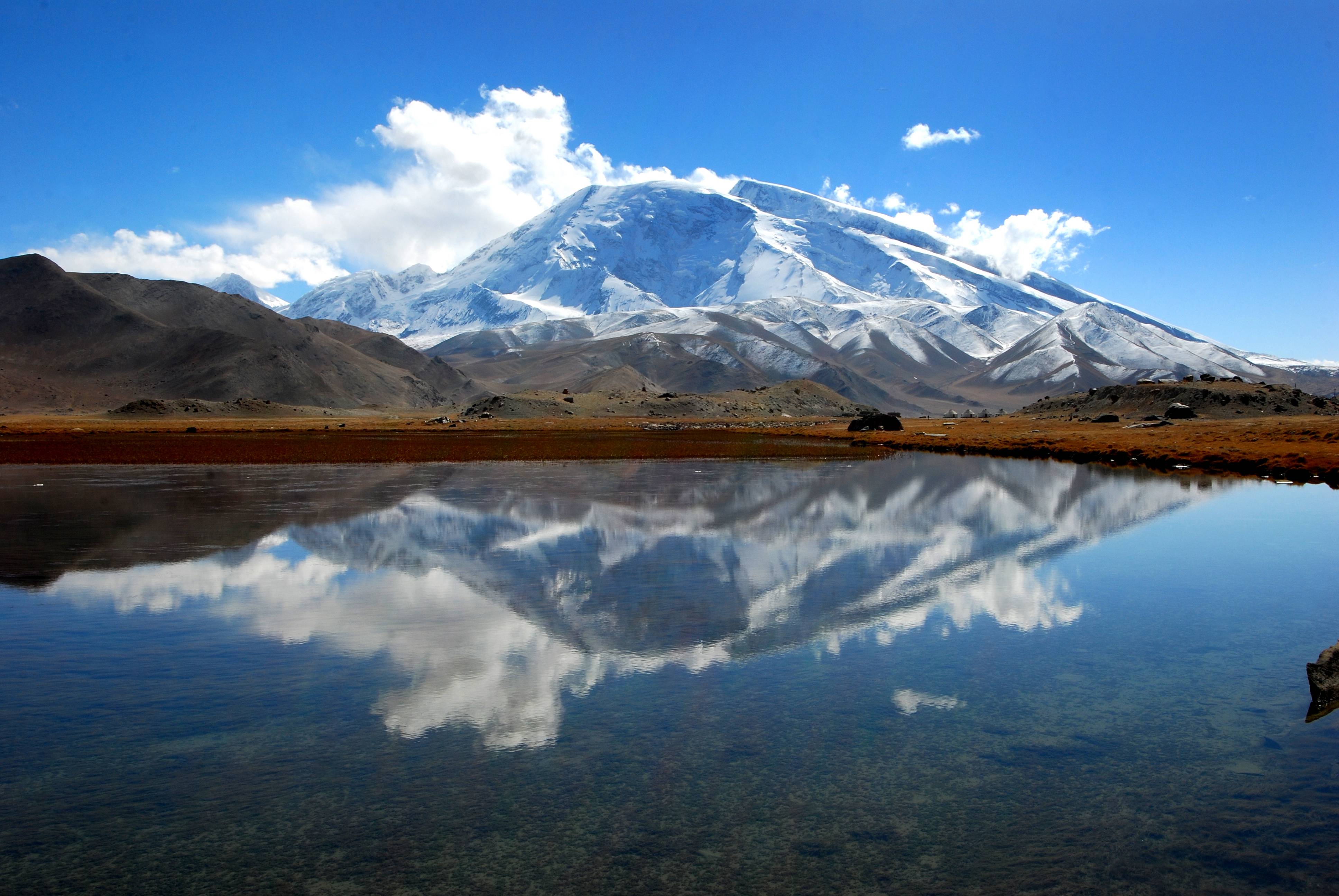 不一样的高山湖泊——喀拉库勒