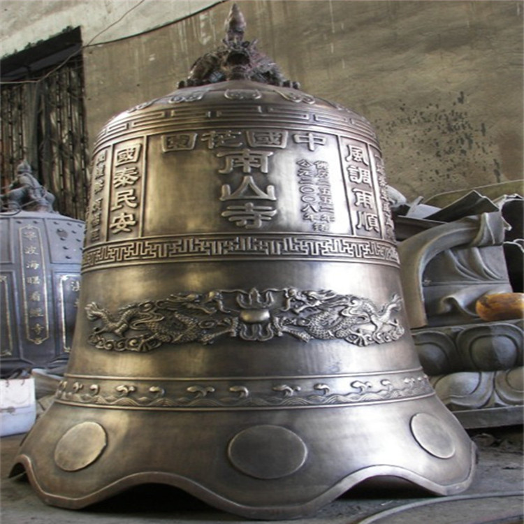 2米高寺庙铜钟 道教铜制平口钟订做厂家图片