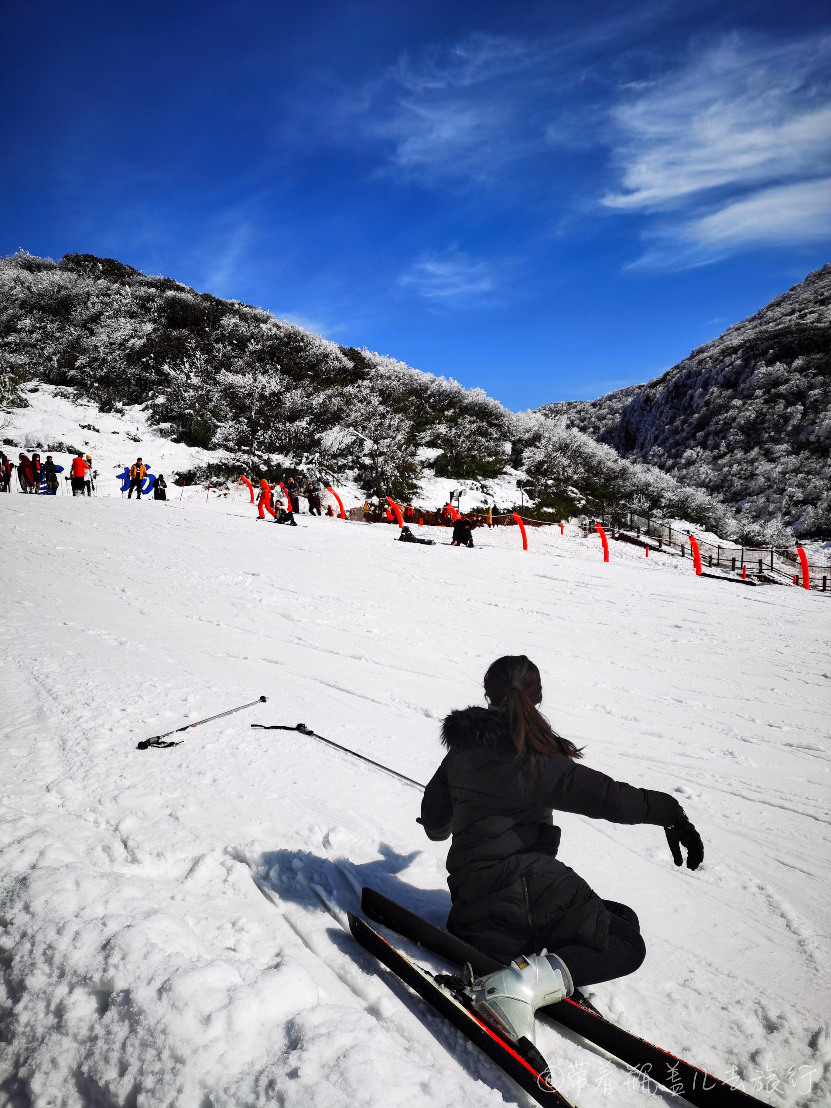 冬天的南川金佛山像极了北方雪乡;滑雪刺激又好玩就是价格有点贵