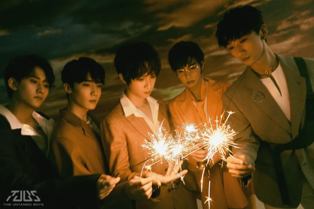 「小鱼星取材专访」国民"了不起"男孩纪李 探寻演员