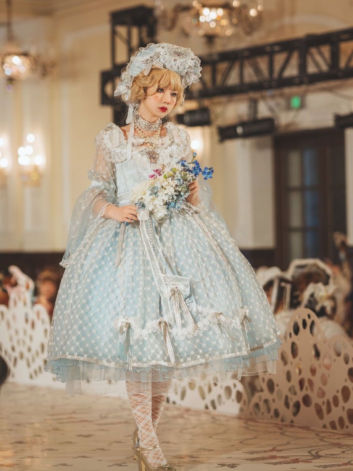 "洛丽塔"到底有多美?看看上海茶会上的lo娘,你就知道了