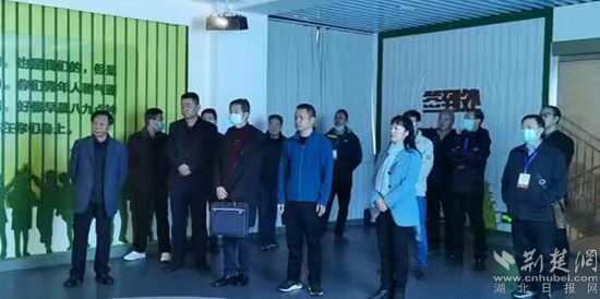 大冶尹家湖中学发挥"五老优势",培育"四有"新人