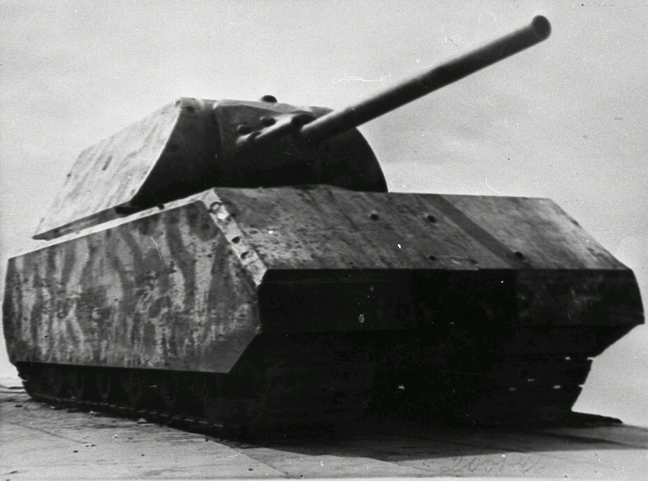 回顾二战德国的鼠式坦克:巨无霸的崛起与残酷的命运