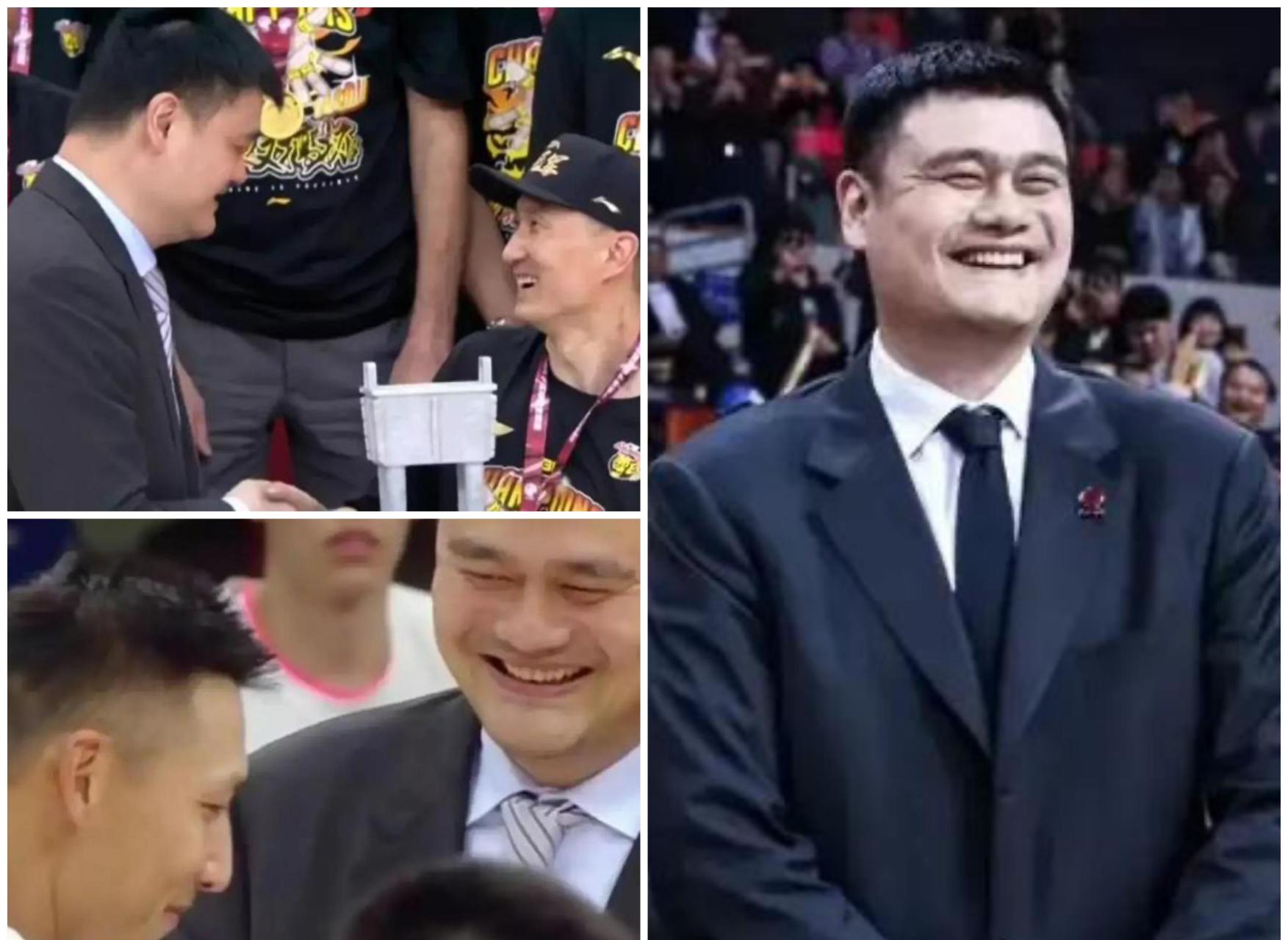 姚明的表情也是写在了脸上,和当年广东夺冠颁奖时有天壤之别,有球迷将