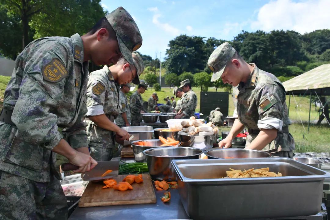 满屏"飘香""硬核"鉴定,来看炊事尖兵养成记