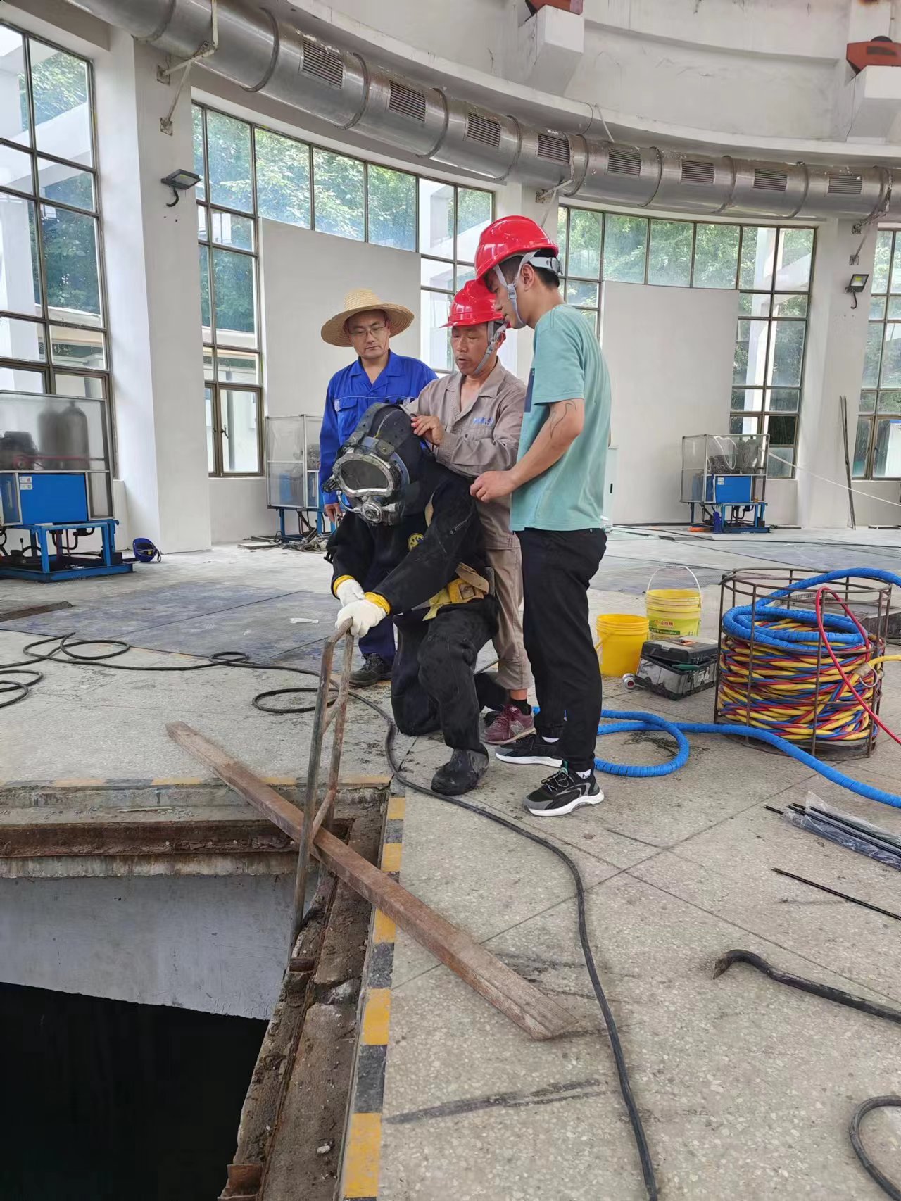 污水厂水下打捞公司-水下作业施工