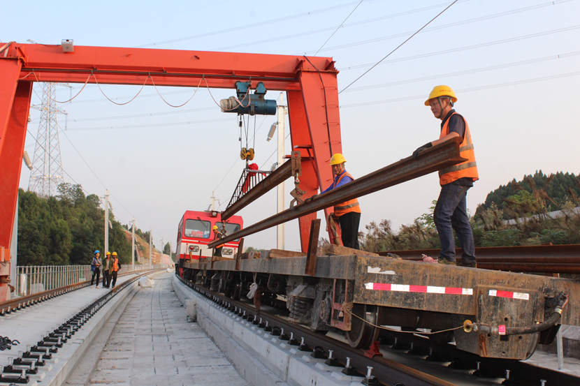 轨道交通资阳线工程实现全线"短轨通"