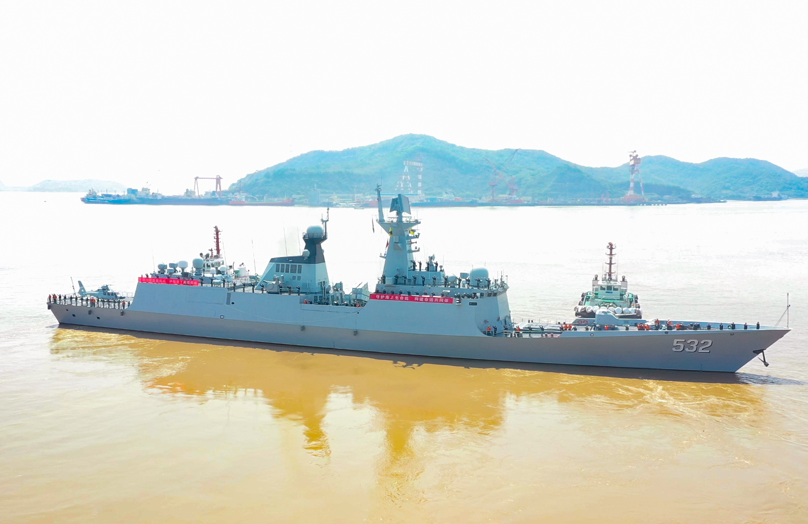 (图文互动)中国海军第44批护航编队起航赴亚丁湾