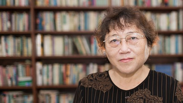 李银河评《我的姐姐》文章中,有一段语录,揭露了现代婚姻的丑陋