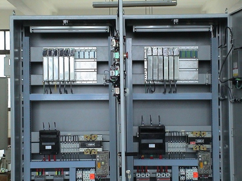 施耐德plc控制柜