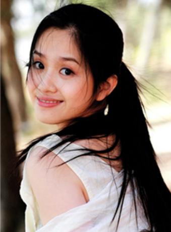 揭秘苏倩薇的美丽与温柔