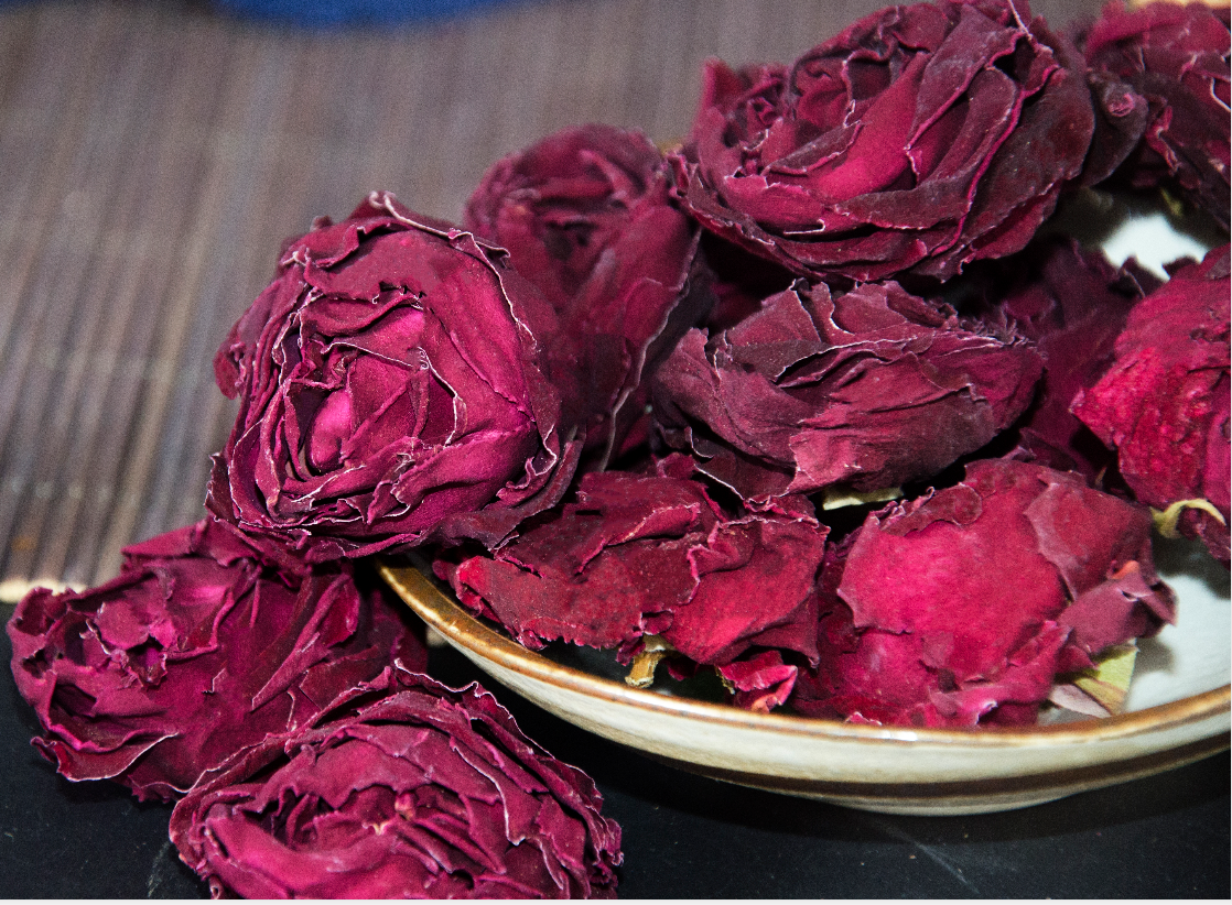 墨红玫瑰花茶的主要功效及适用人群