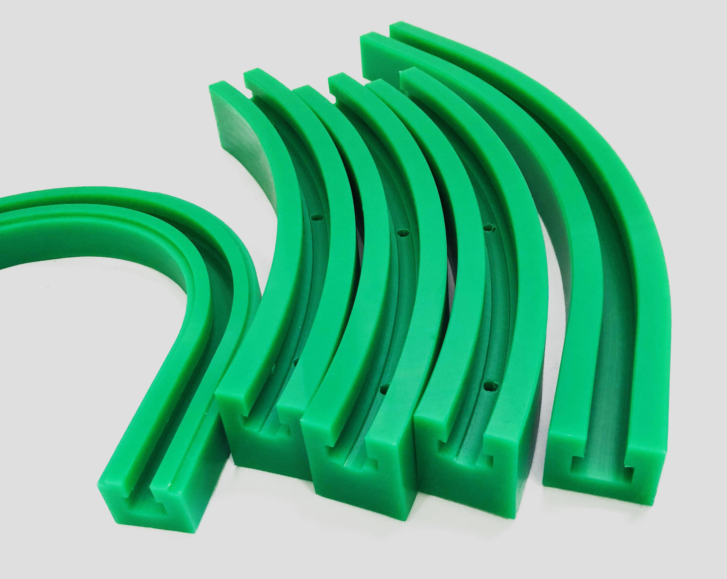 如何避免直线链条导轨损坏的状态发生