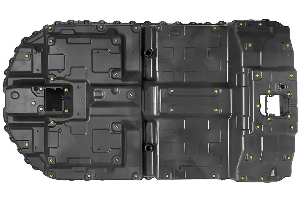 汽车电池壳体之争