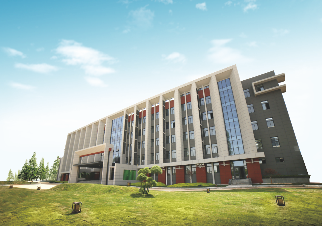 重磅!西安现代职业高中全新亮相!