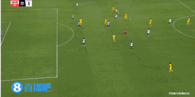 西甲巴萨瓦伦西亚比赛战报_西甲-巴萨6-0瓦伦 拉菲尼亚费尔明莱万均双响_莱万进球亚马尔助攻