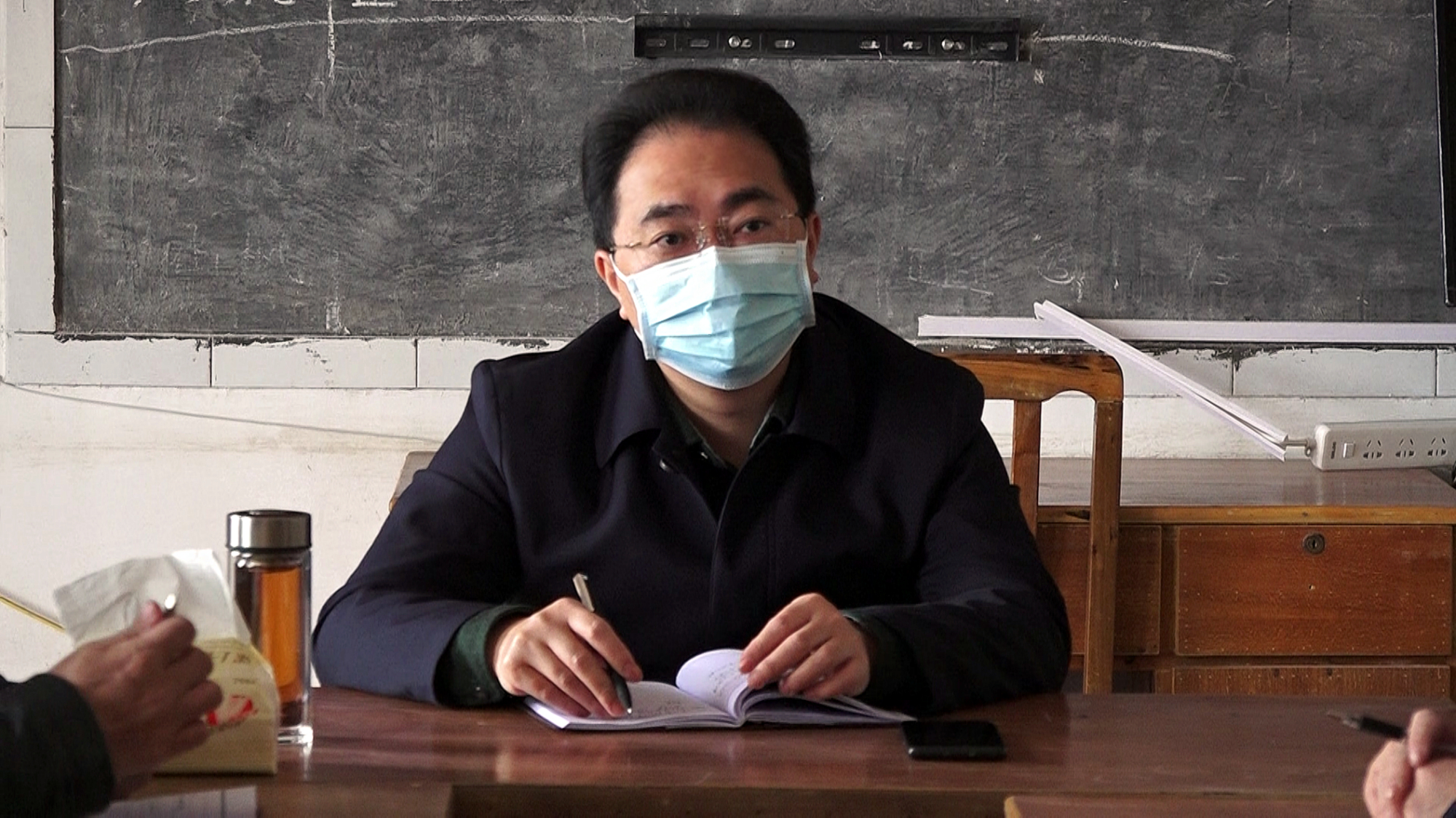 朱阳辉到流峰镇调研安全生产,疫情防控,禁毒等工作