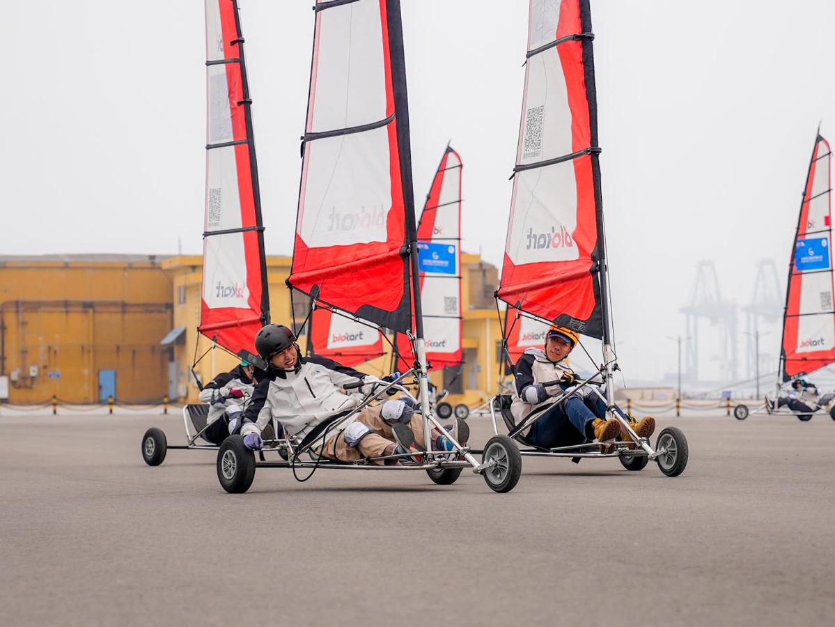 "西港杯"第四届全国陆地风帆车公开赛在秦皇岛国际旅游港圆满收帆