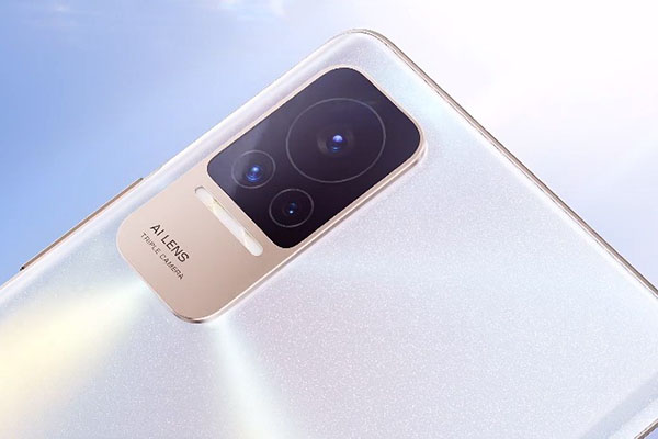 С��Civi 1S��ô�� С��Civi 1Sֵ������